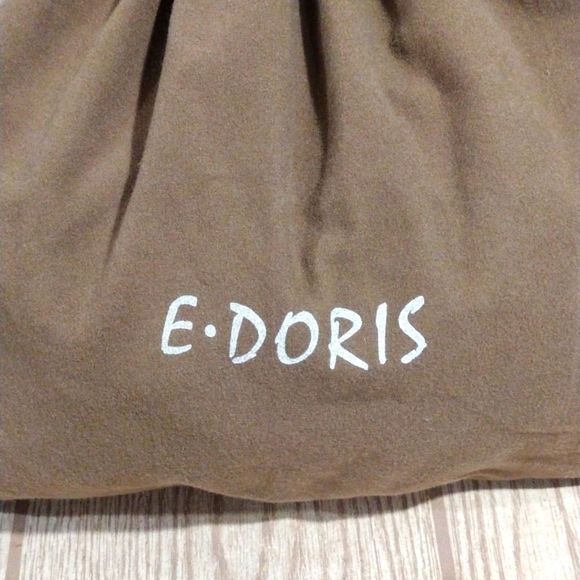 E. Doris Brown Drawstring protection Storage Dust Bag 17.5 x 17.5 inches - Picture 2 of 7